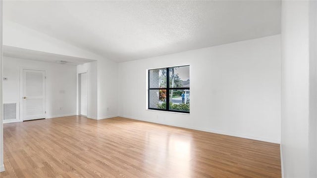 5 of 49 - 15600 Huntridge Rd, Davie, FL