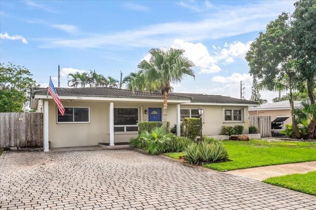 3 of 15 - 2906 Nw 9th Ter, Wilton Manors, FL