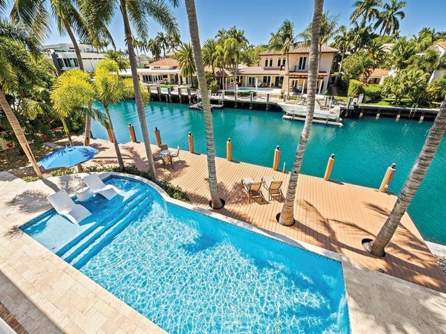 2 of 73 - 625 Isle Of Palms Dr, Fort Lauderdale, FL