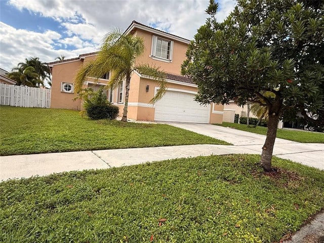 3 of 39 - 322 Sw 193rd Ave, Pembroke Pines, FL