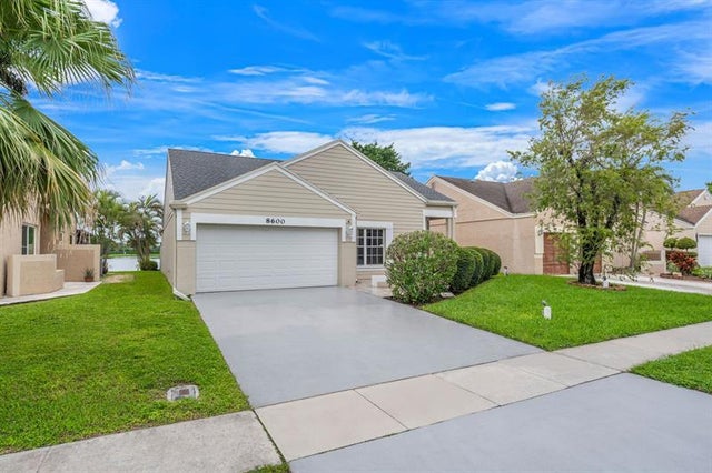 2 of 26 - 8600 Floralwood Dr, Boca Raton, FL