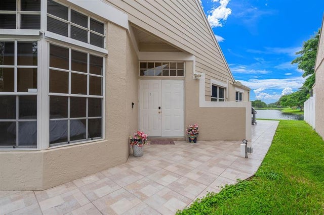 4 of 26 - 8600 Floralwood Dr, Boca Raton, FL