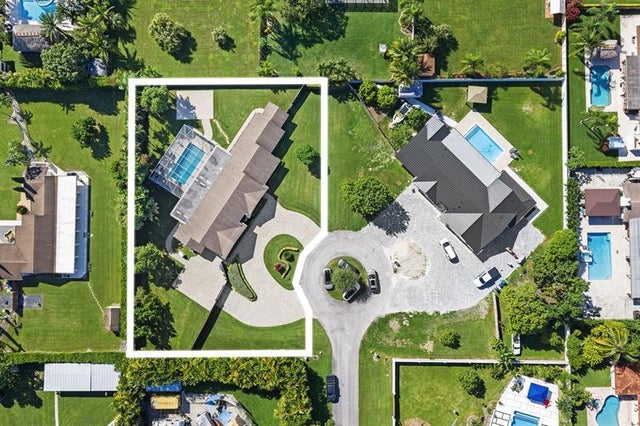 3 of 46 - 15210 Sw 163 St, Miami, FL