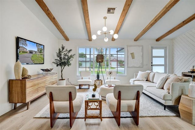 3 of 49 - 632 Ibis Dr, Delray Beach, FL