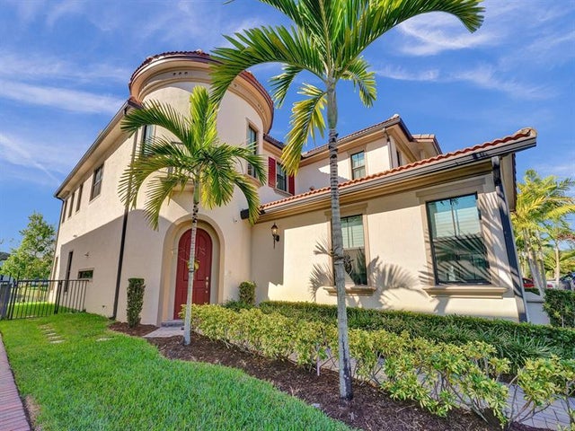 2 of 94 - 9345 Carrington Ave, Parkland, FL