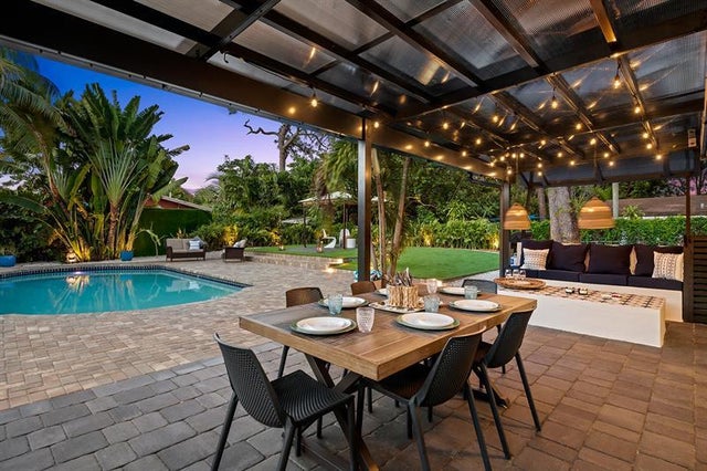 2 of 20 - 1813 Sw 10th Ct, Fort Lauderdale, FL