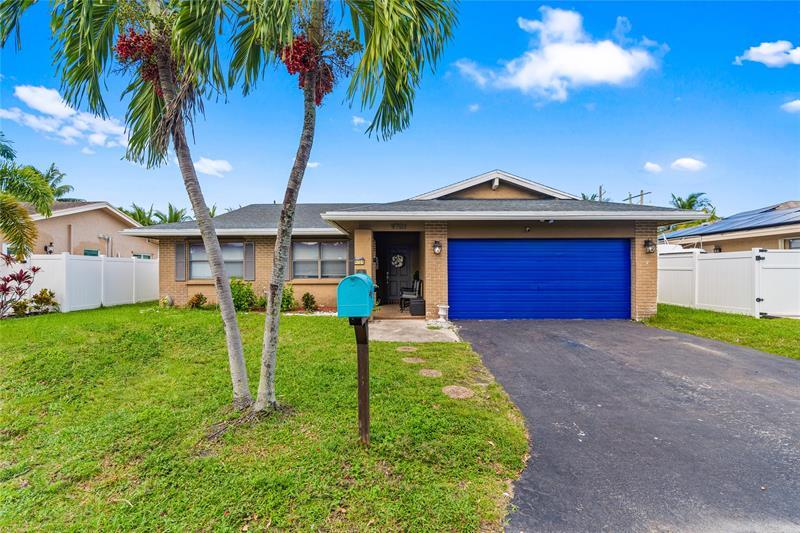 9701 Nw 83rd St, Tamarac