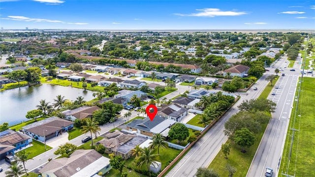 5 of 46 - 9701 Nw 83rd St, Tamarac, FL