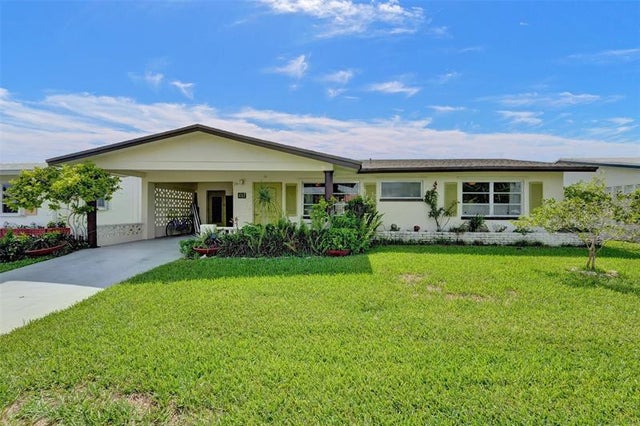 1 of 46 - 4712 Nw 41st Ave, Tamarac, FL