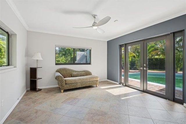 5 of 35 - 10115 Biscayne Blvd, Miami Shores, FL