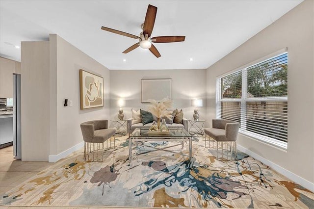 5 of 39 - 1835 Park Ln, Fort Lauderdale, FL
