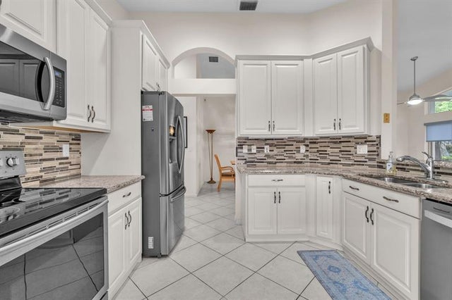 4 of 57 - 5701 Swaying Palm Ln, Boynton Beach, FL