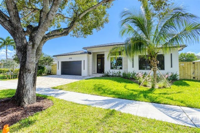 2 of 45 - 2020 Ne 59th Ct, Fort Lauderdale, FL