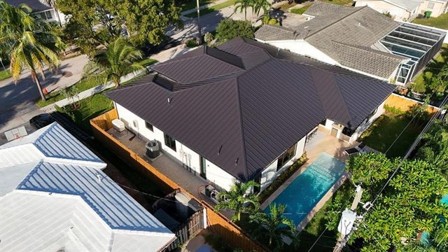 4 of 45 - 2020 Ne 59th Ct, Fort Lauderdale, FL