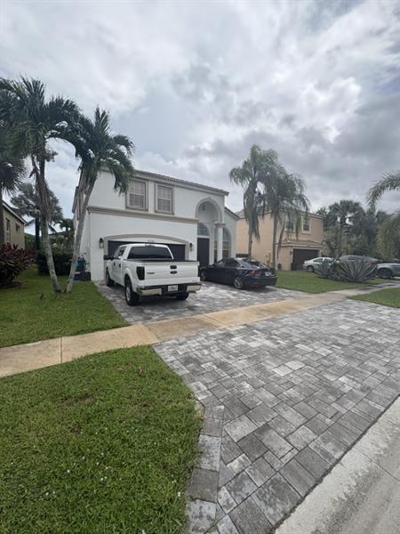 2 of 44 - 2761 Misty Oaks Cir, Royal Palm Beach, FL