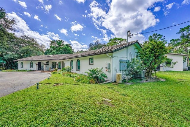 3 of 100 - 5351 Godfrey Rd, Parkland, FL