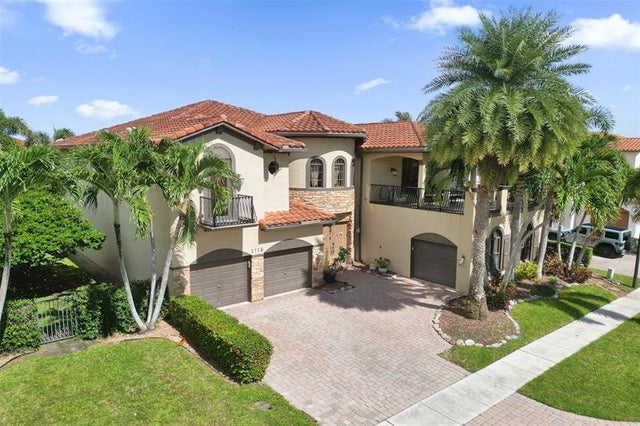 3 of 61 - 4115 Artesa Dr, Boynton Beach, FL