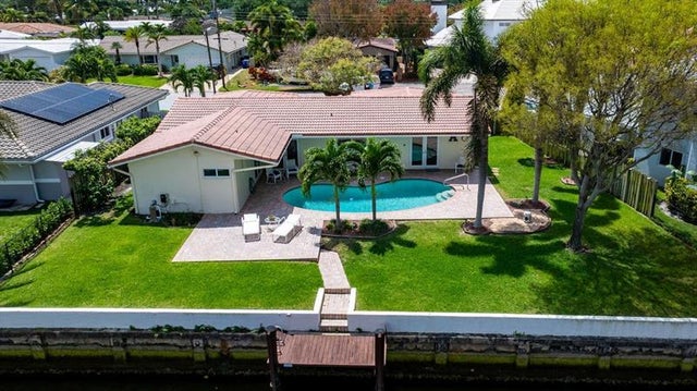 5 of 42 - 571 Se 12th St, Pompano Beach, FL