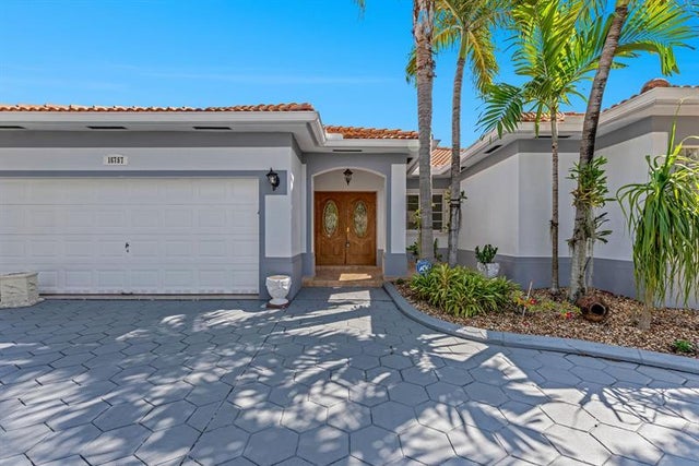 2 of 36 - 16757 Nw 91st Ct, Miami Lakes, FL