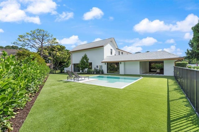 2 of 7 - 4456 Hickory Drive, Palm Beach Gardens, FL