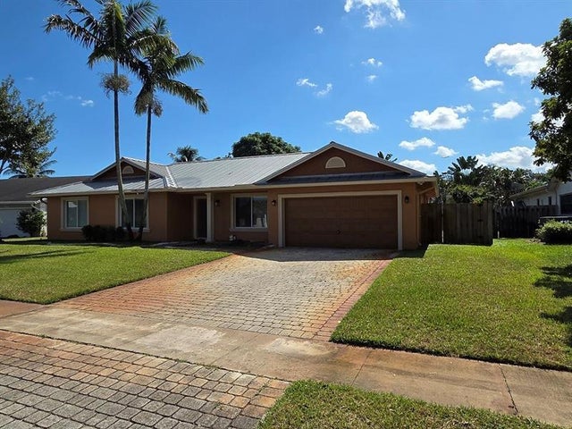 2 of 3 - 5160 Sw 18th Ct, Plantation, FL