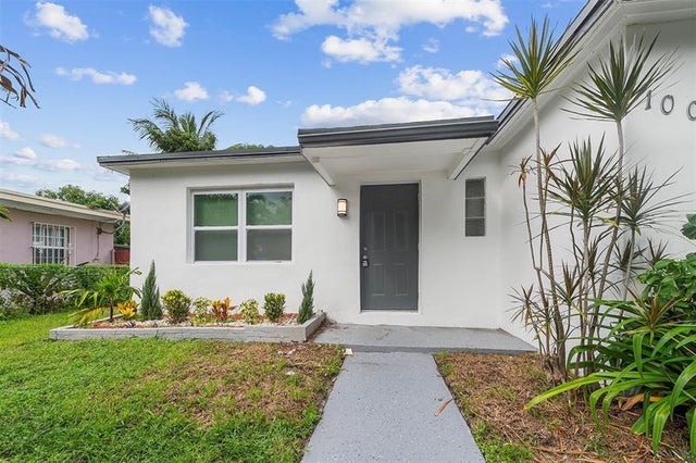 4 of 28 - 1005 Nw 123rd St, North Miami, FL