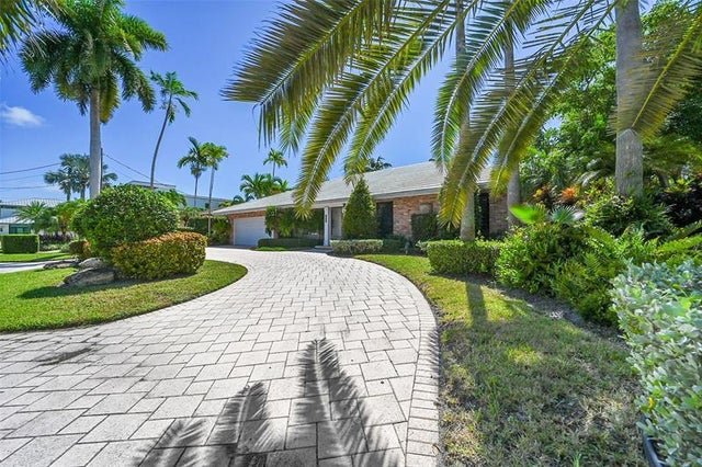 2 of 64 - 3050 Ne 40th Ct, Fort Lauderdale, FL