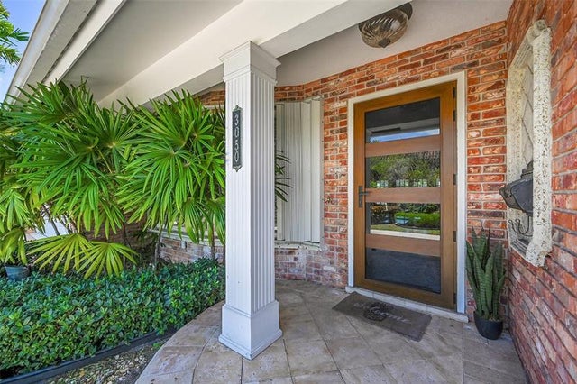 4 of 64 - 3050 Ne 40th Ct, Fort Lauderdale, FL