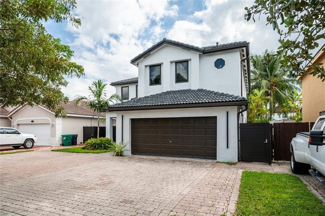 5 of 37 - 14502 Sw 10th St, Miami, FL