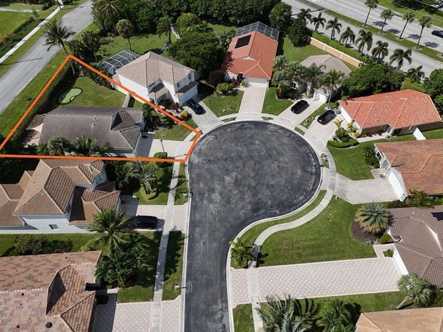 2 of 33 - 8260 Palm Gate Dr, Boynton Beach, FL
