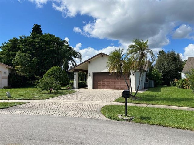 1 of 1 - 18029 107th Ave S, Boca Raton, FL