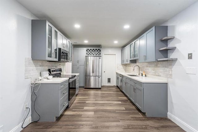 4 of 15 - 7431 Arthur St, Hollywood, FL
