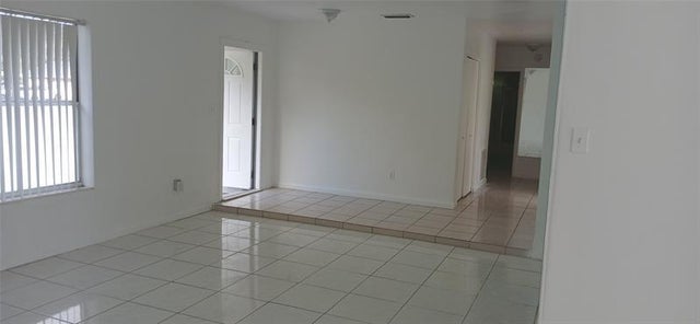 4 of 27 - 8760 Sw 181st Ter, Palmetto Bay, FL