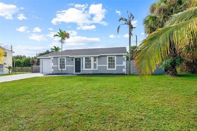 3 of 31 - 640 Foresteria Dr, West Palm Beach, FL