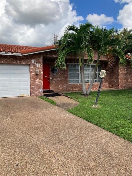 2 of 2 - 6761 Nw 23rd St, Margate, FL