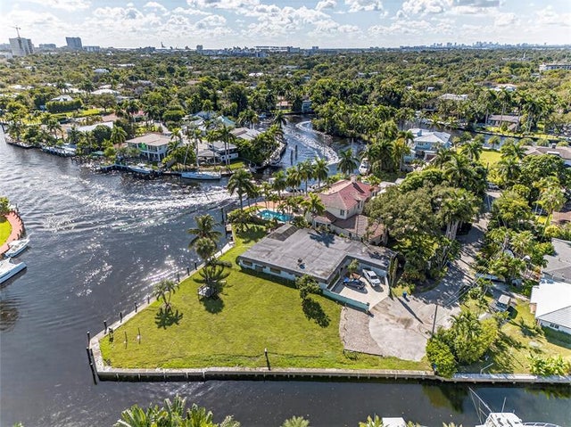 5 of 16 - 522 Sw 9th Ter, Fort Lauderdale, FL