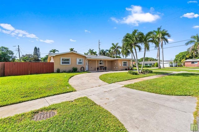 3 of 88 - 4450 Nw 10th St, Coconut Creek, FL