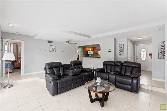 5 of 88 - 4450 Nw 10th St, Coconut Creek, FL