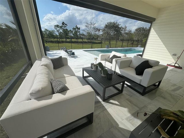 2 of 83 - 987 Castaway Ct, Loxahatchee, FL