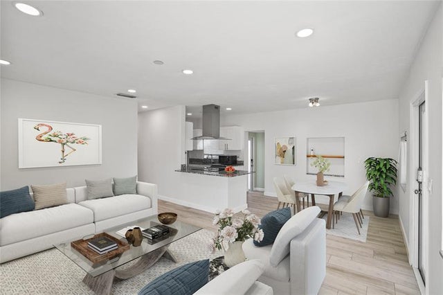 1779 Ne 168th St, North Miami Beach