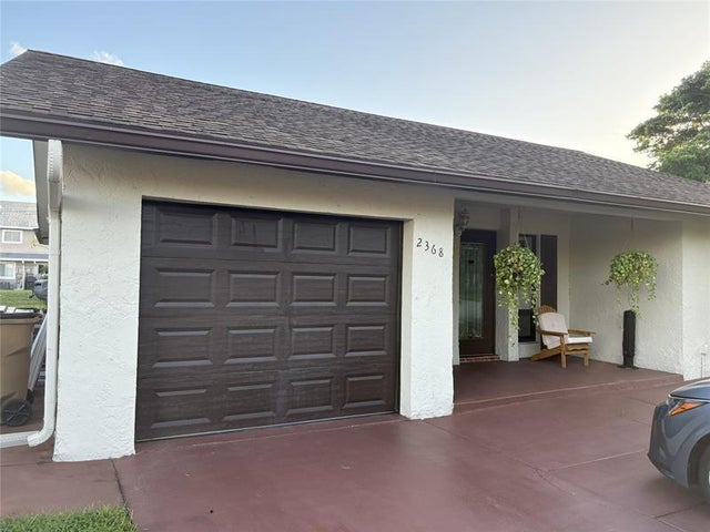 2368 Sw 17th Dr, Deerfield Beach