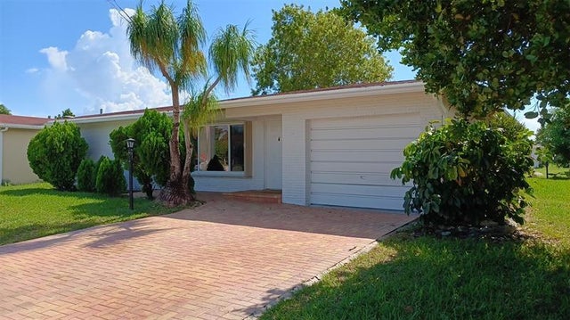 1 of 26 - 1040 Nw 49th Ct, Deerfield Beach, FL