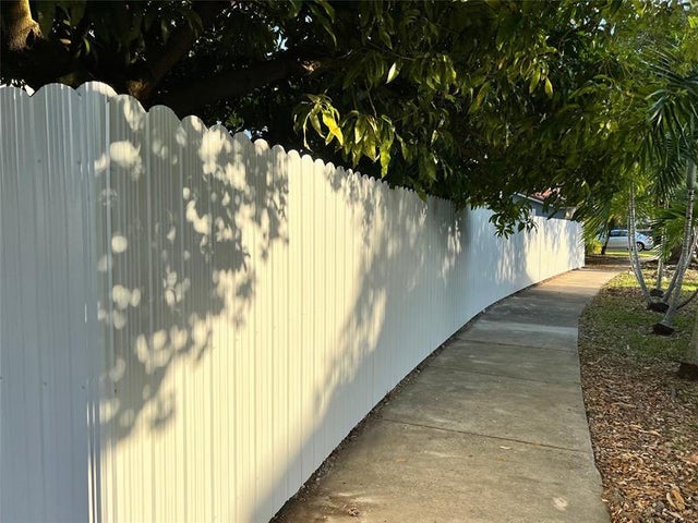 5 of 26 - 15788 Sw 77th St, Miami, FL