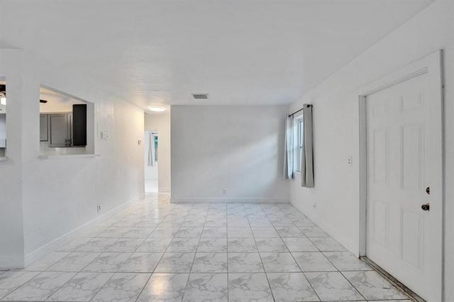 5 of 52 - 1836 Sw 9th Ave, Fort Lauderdale, FL