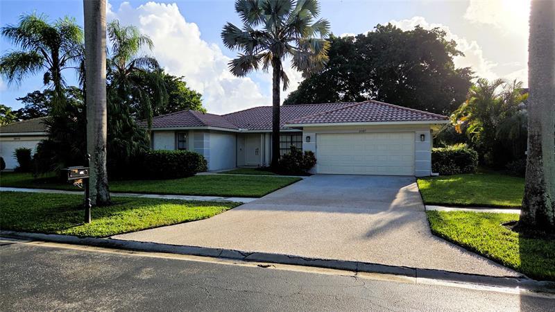 20167 Back Nine Dr, Boca Raton