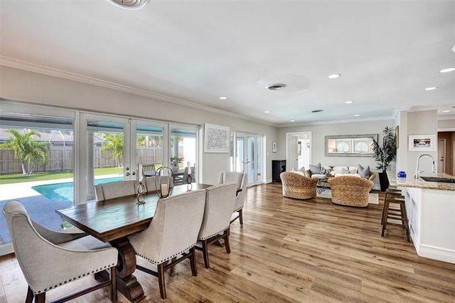 3 of 38 - 2608 Ne 35th St, Fort Lauderdale, FL