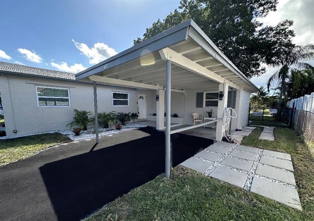 2 of 61 - 801 Nw 69th Ave, Margate, FL