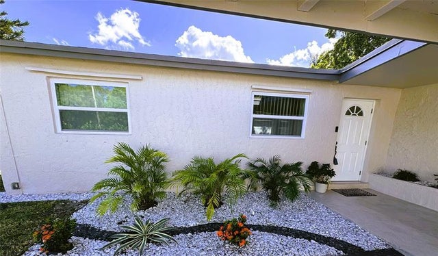 4 of 61 - 801 Nw 69th Ave, Margate, FL