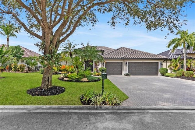 2 of 71 - 6895 Nw 108th Ave, Parkland, FL