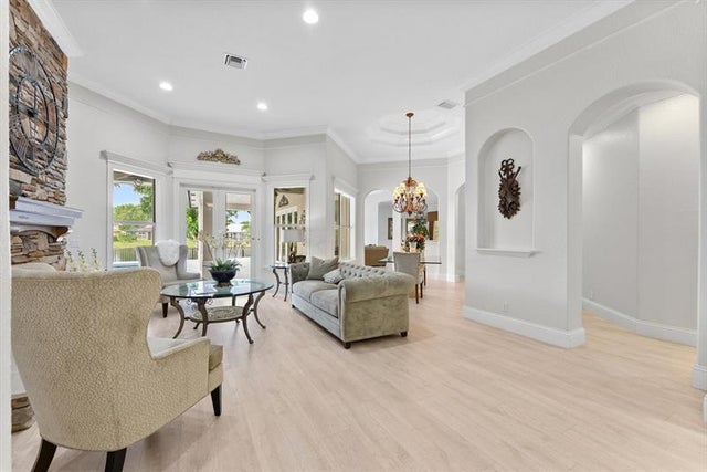 5 of 71 - 6895 Nw 108th Ave, Parkland, FL